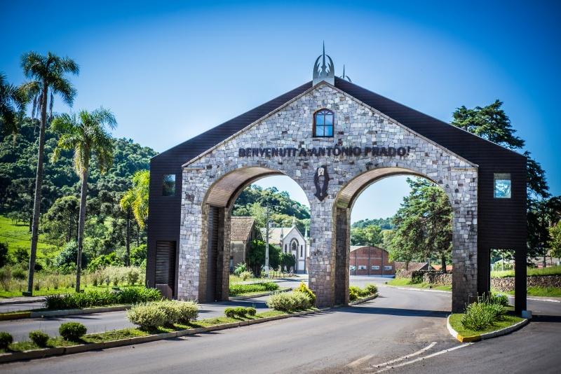 Foto de capa da Pórtico de Entrada