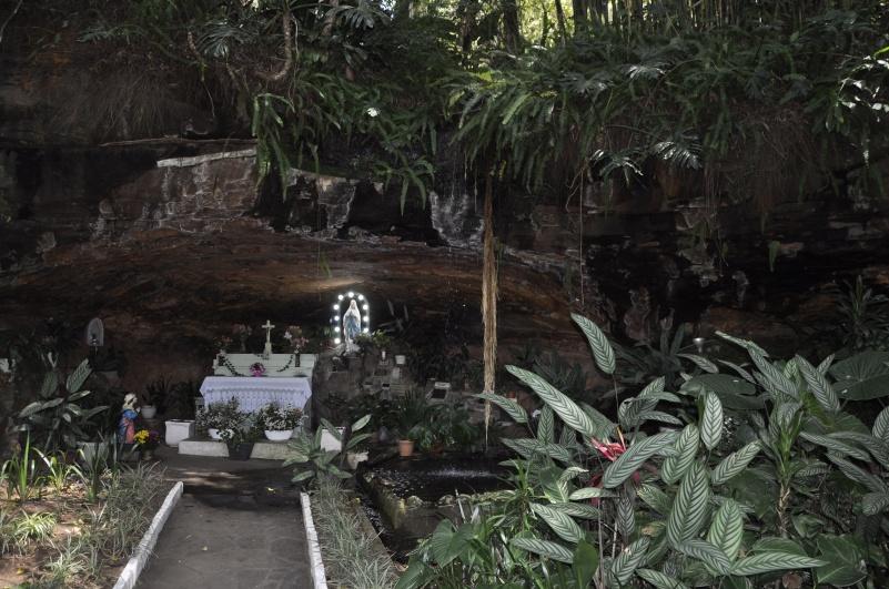 Foto de capa da Gruta Natural Nossa Senhora de Lourdes