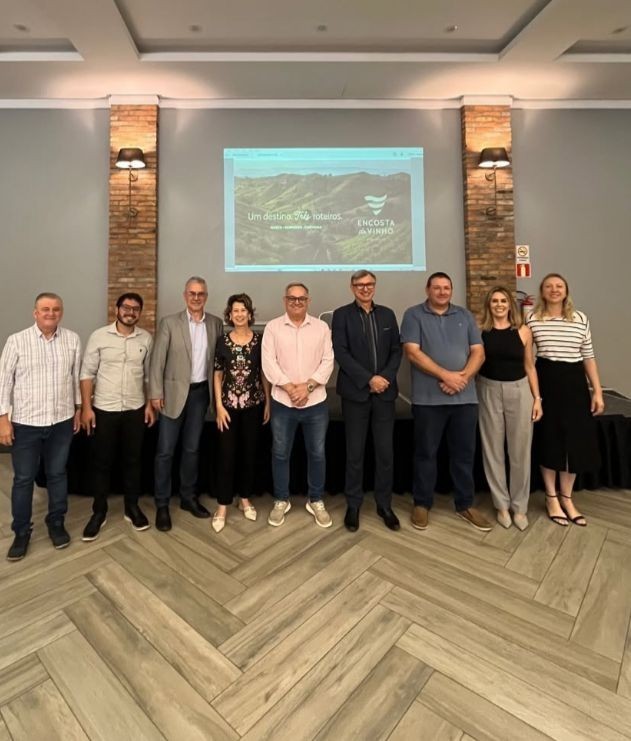 Secretaria de Turismo Participa de Reunião da Assenoviti